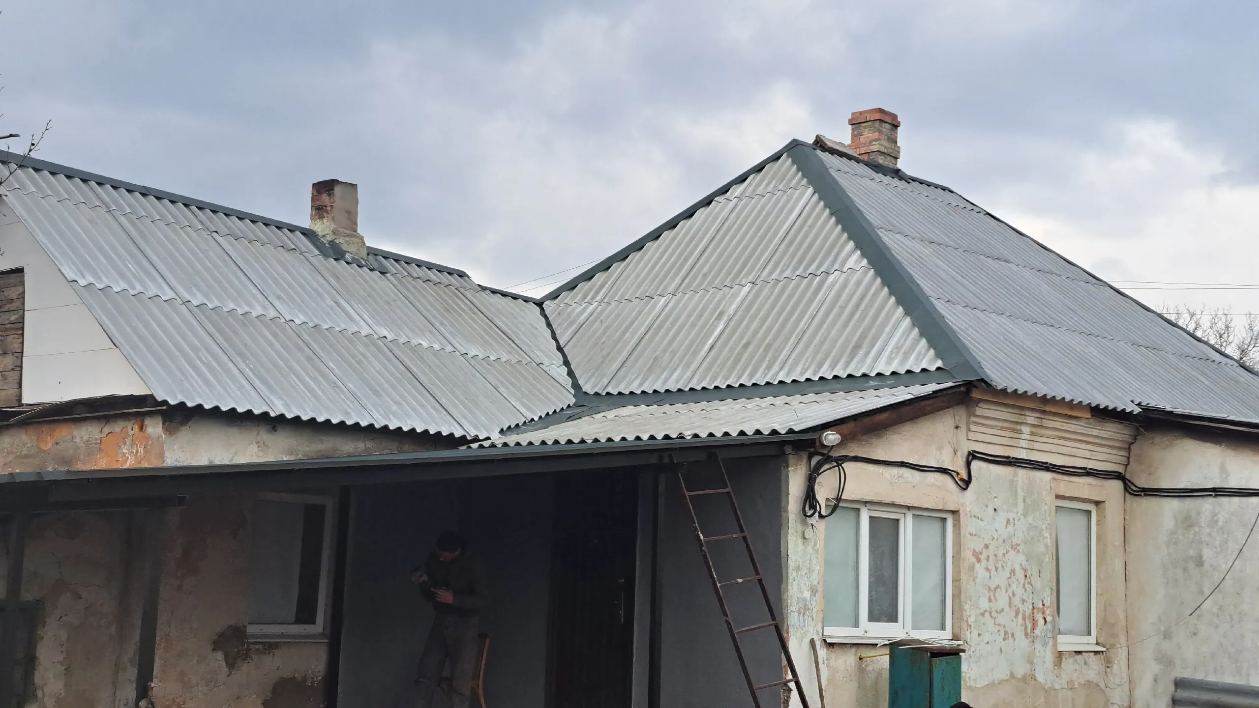 Кровля крыши шифером 5 дней + Навес 3 дня 4 rS_xyctvjNiWk_-vyVepyTOALWTHllUe7d2kW14lhu5V6fMapidX6RJQIXUZO33dZ0CL39-rI8PKyIrRTAspNOpe